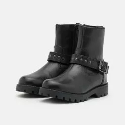 Friboo Verkäufe -Friboo Verkäufe 3a7df5ac95fc4c92a55cca6d774c4b01