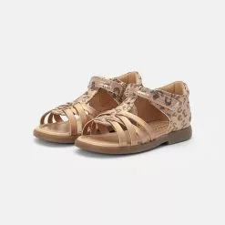 Friboo SANDALS - Riemensandalette - Rose Gold Coloured, Kinder 9 Friboo SANDALS - Riemensandalette - Rose Gold Coloured, Kinder -Friboo Verkäufe 45b99a7ea8e34af5ba8c58d4289f02e0